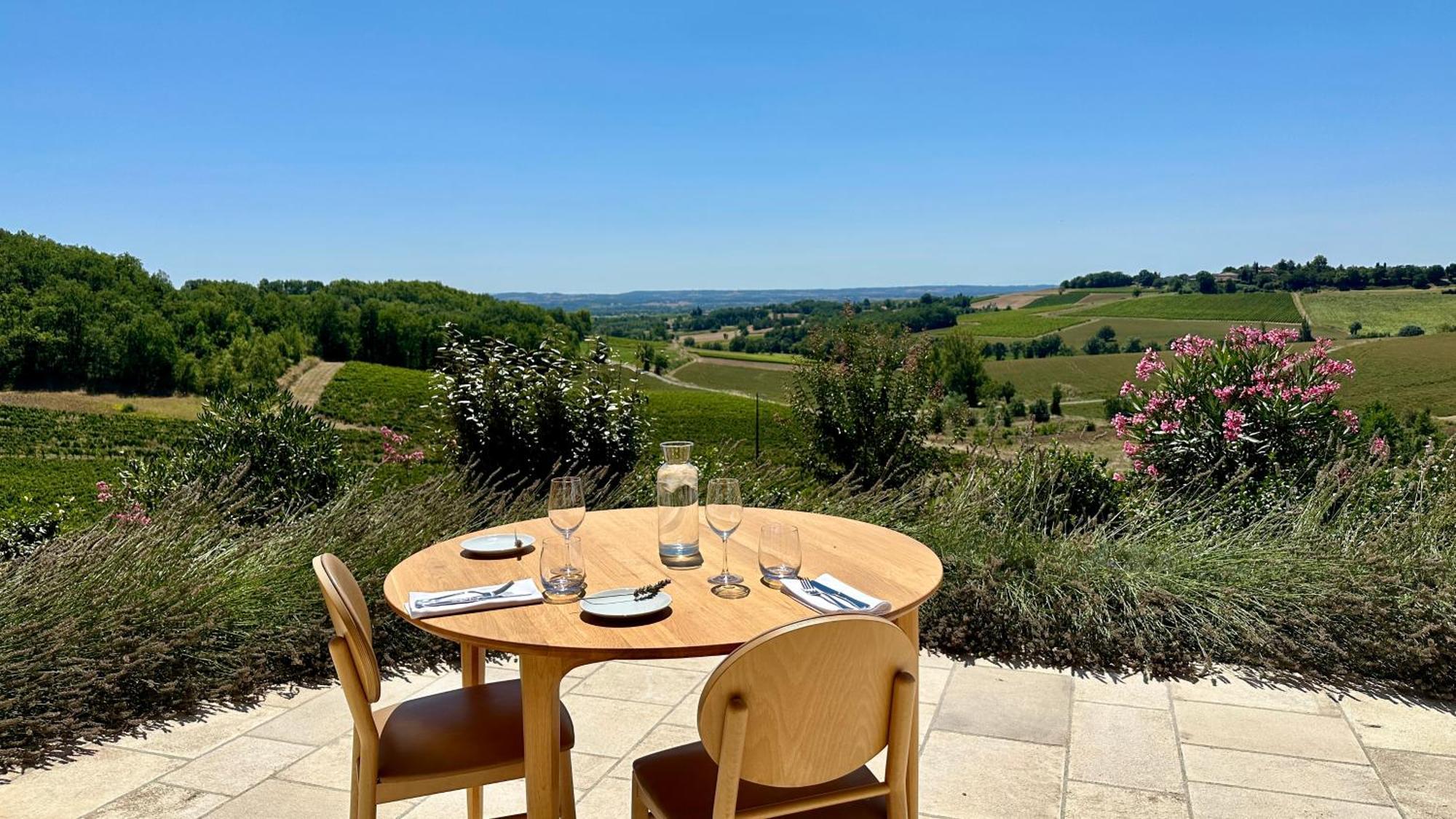 Chateau Lecusse - La Grande Roche - Hotel, Spa, Boutique & Restaurant Broze Esterno foto